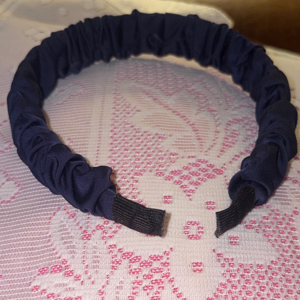Elegant Navy Blue Scrunched Headband NWOT - Picture 5 of 5
